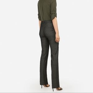 Express Mid Rise Barely Boot Curve Pant